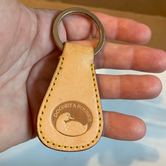 Dooney & Bourke Key Fob, Key Ring, Leather, GUC, Tan, Features the duck profile - Picture 9 of 12